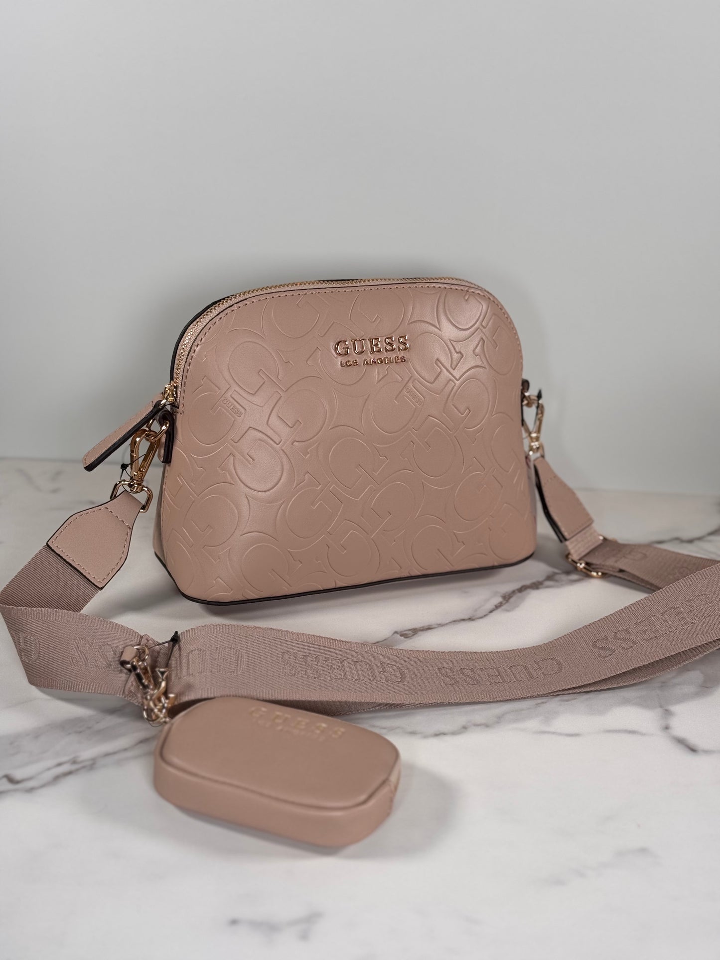 Morral Guess