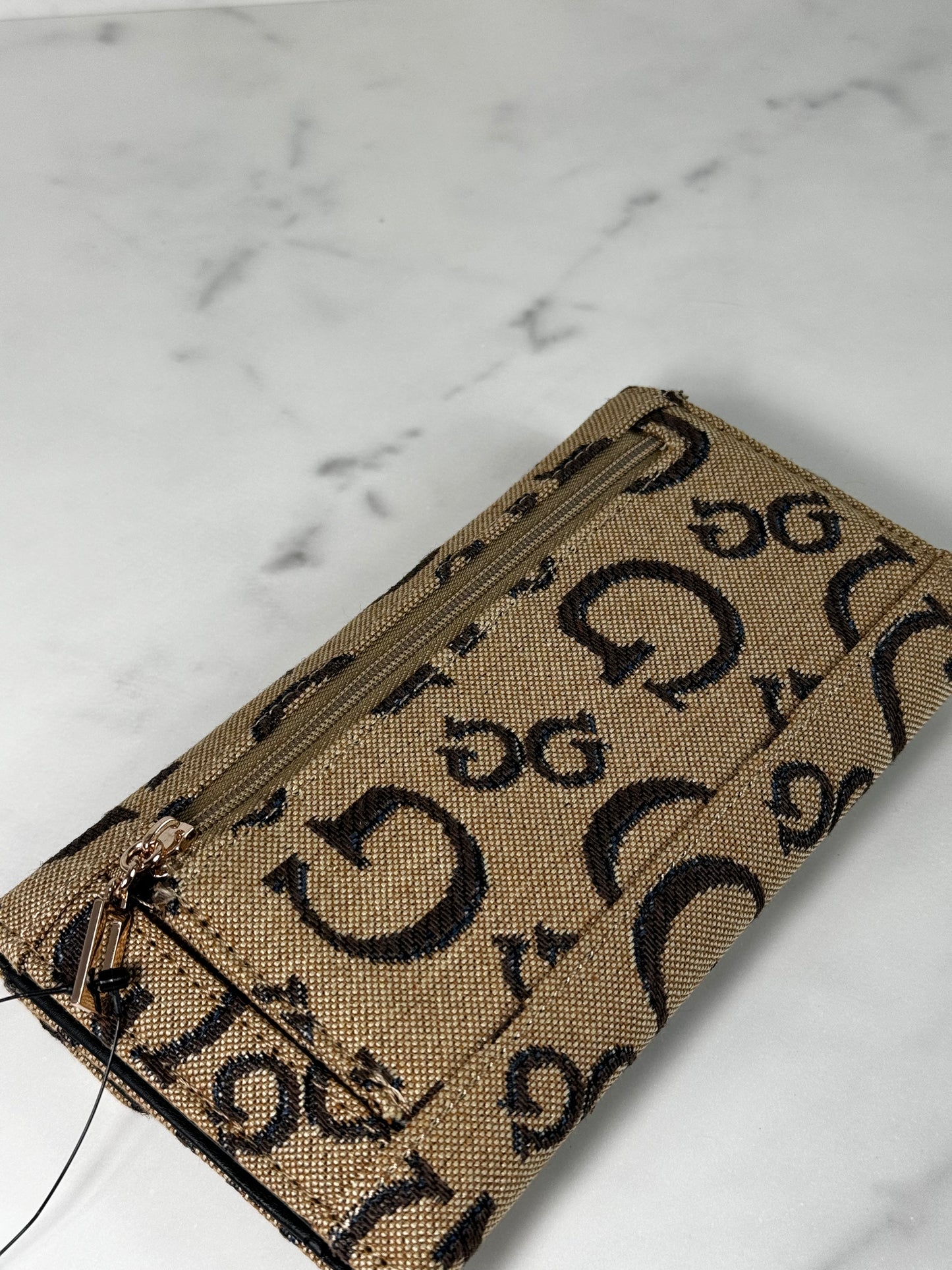 Billetera Guess