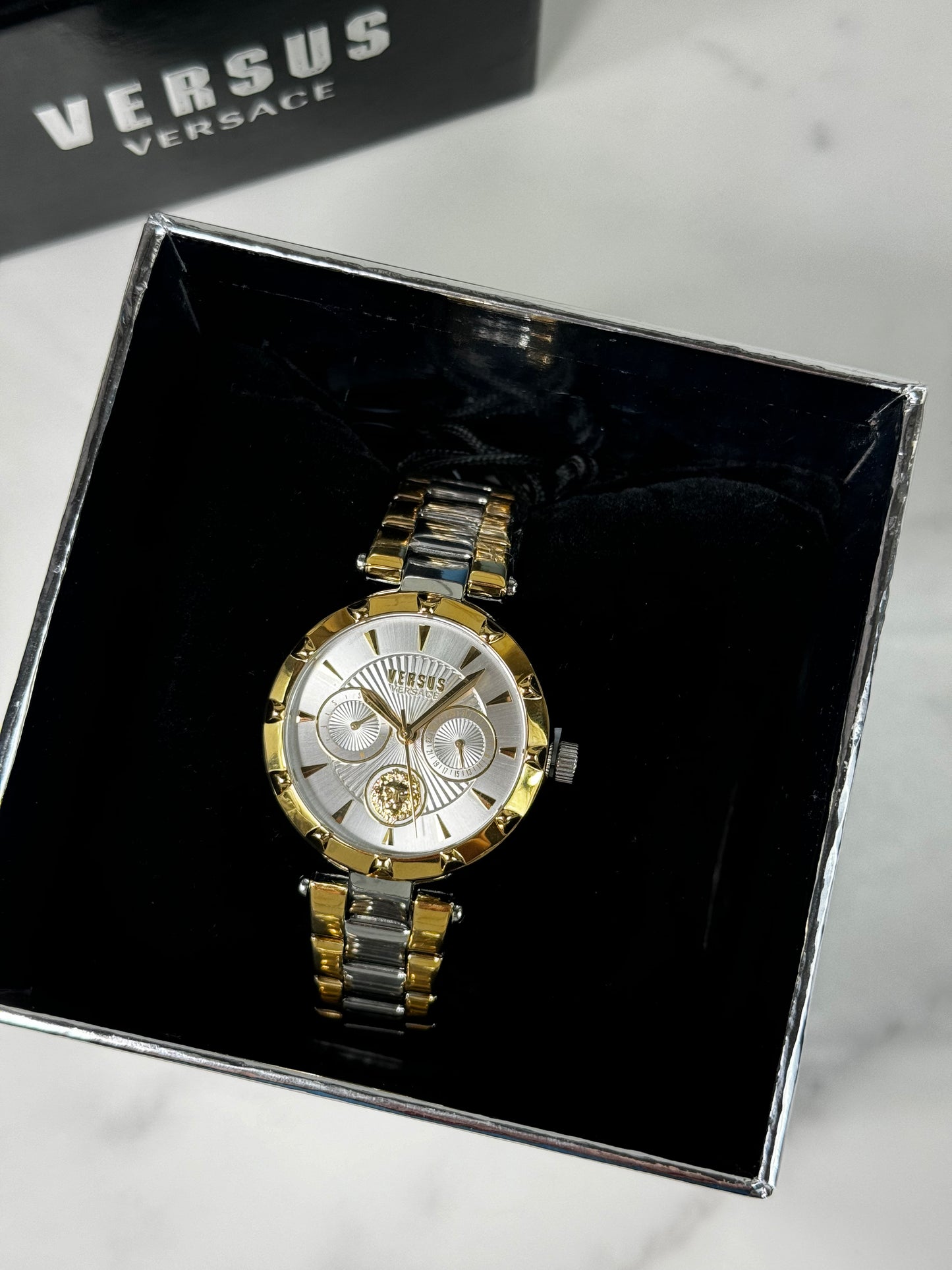 Reloj Versus Versace