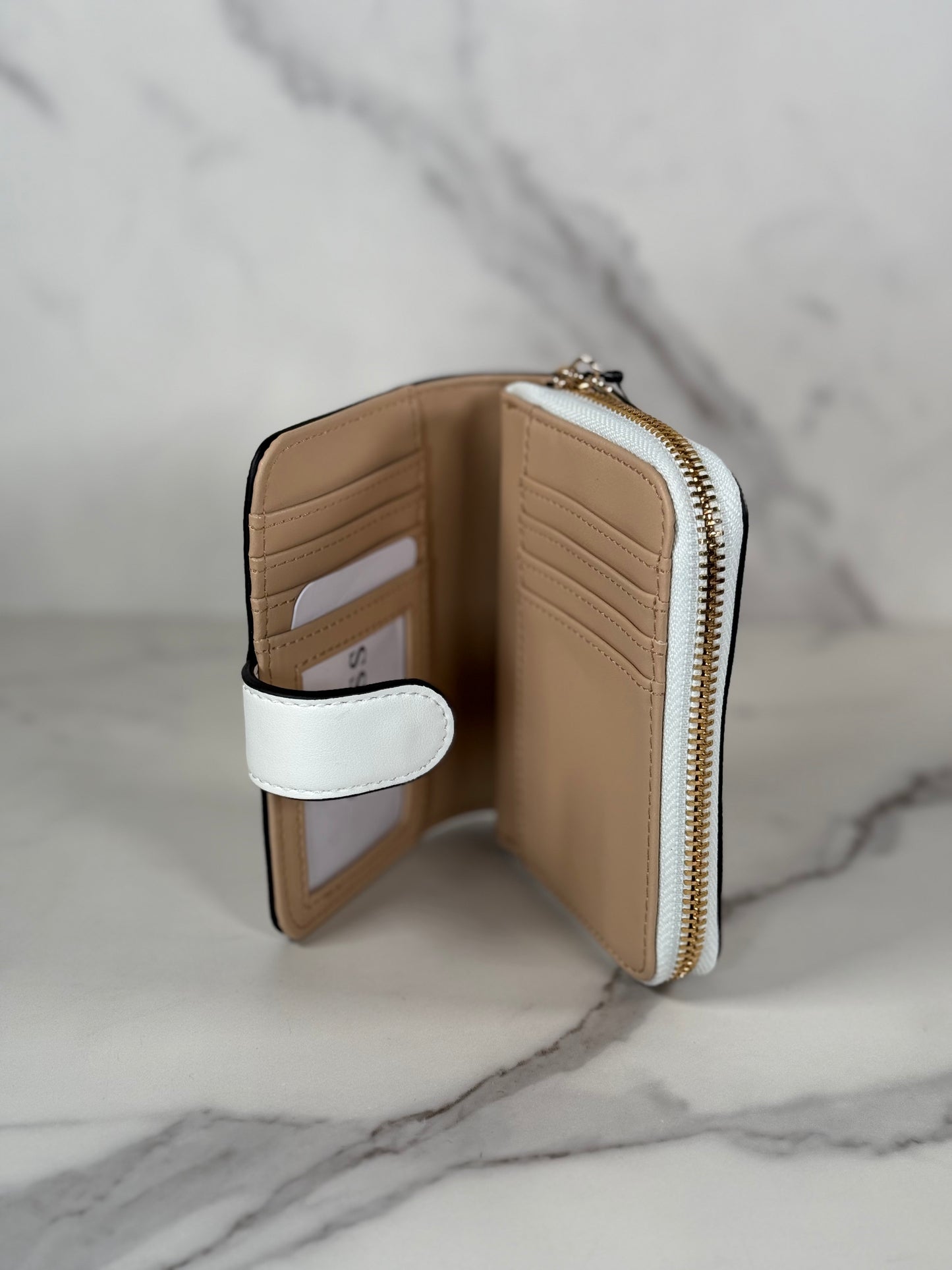 Monedero Guess