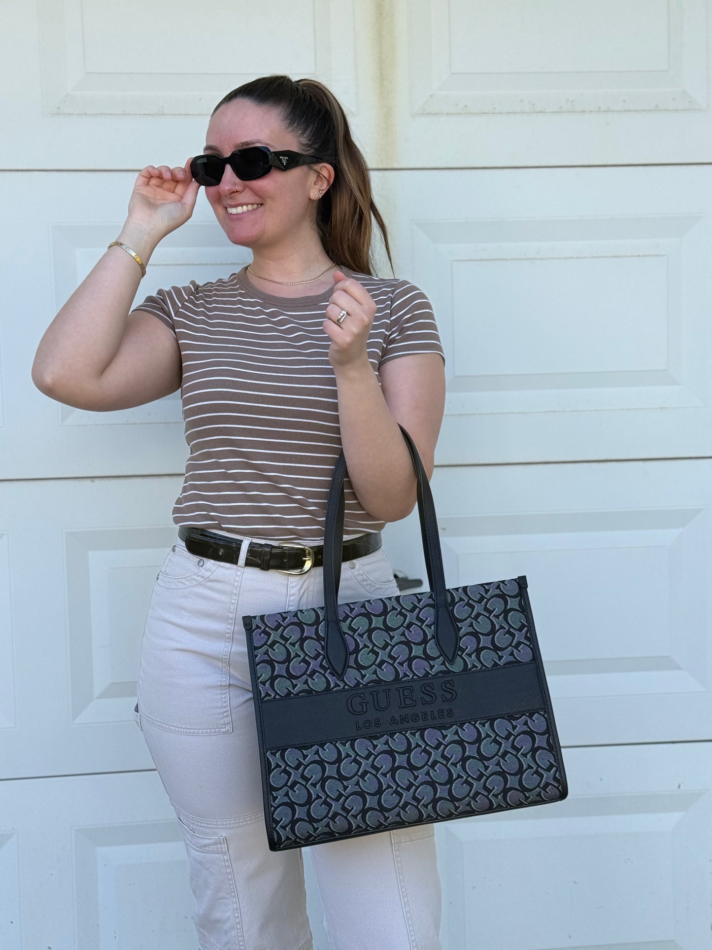 Tote Guess