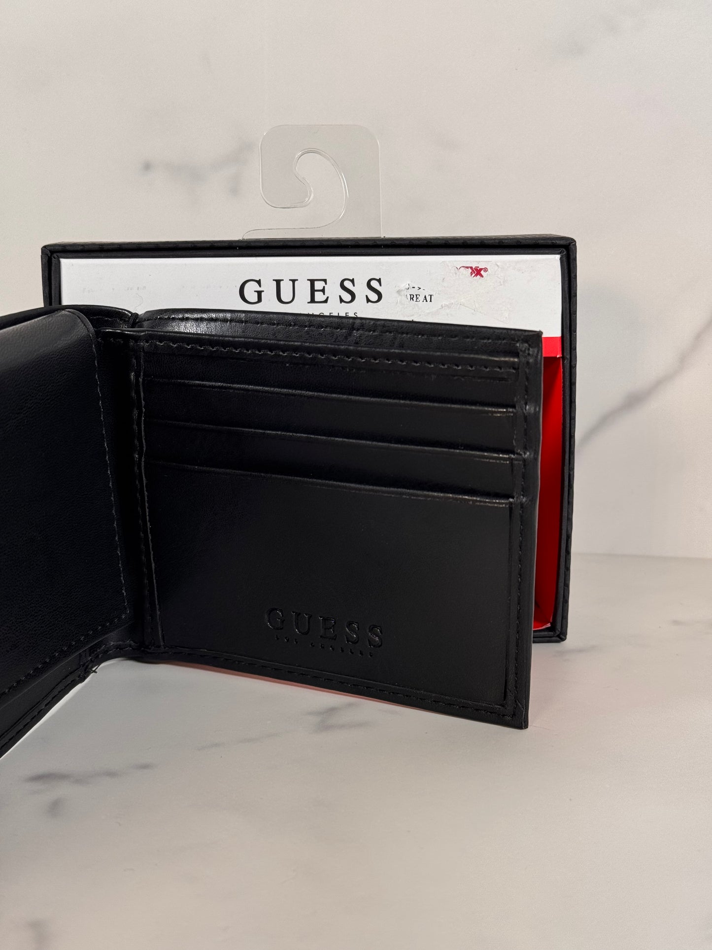 Billetera Guess de hombre