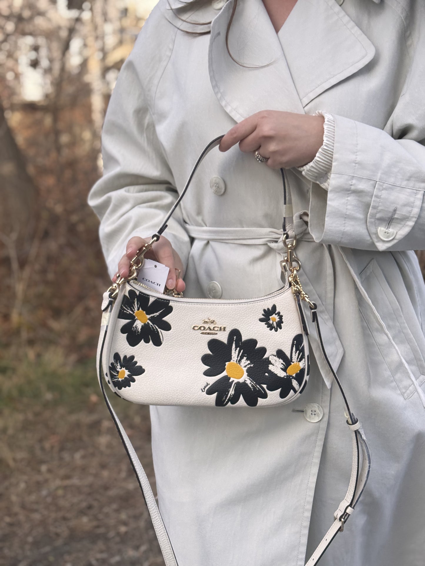 Teri Shoulder Bag Coach
