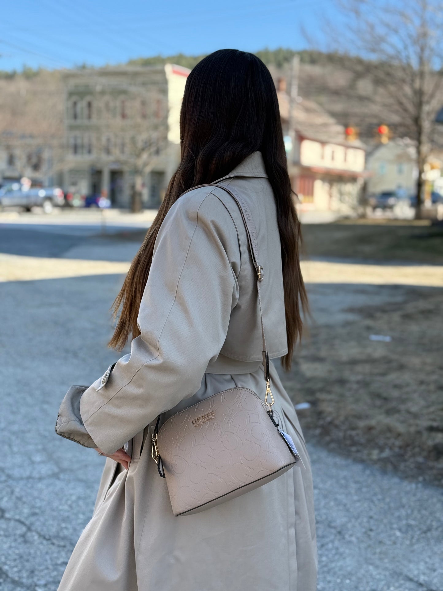 Morral Guess