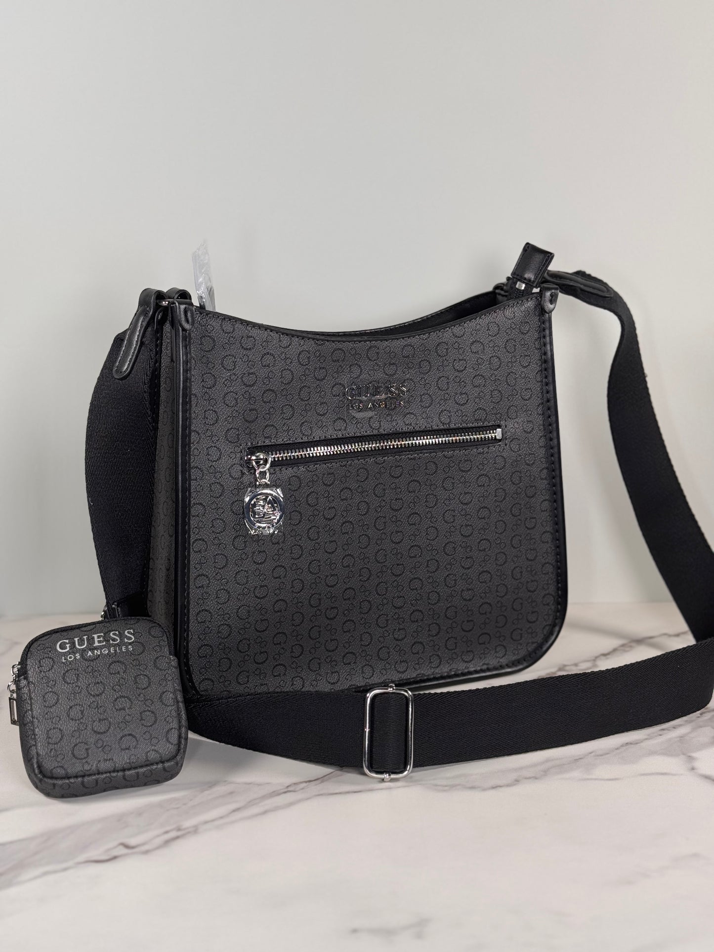 Morral Guess