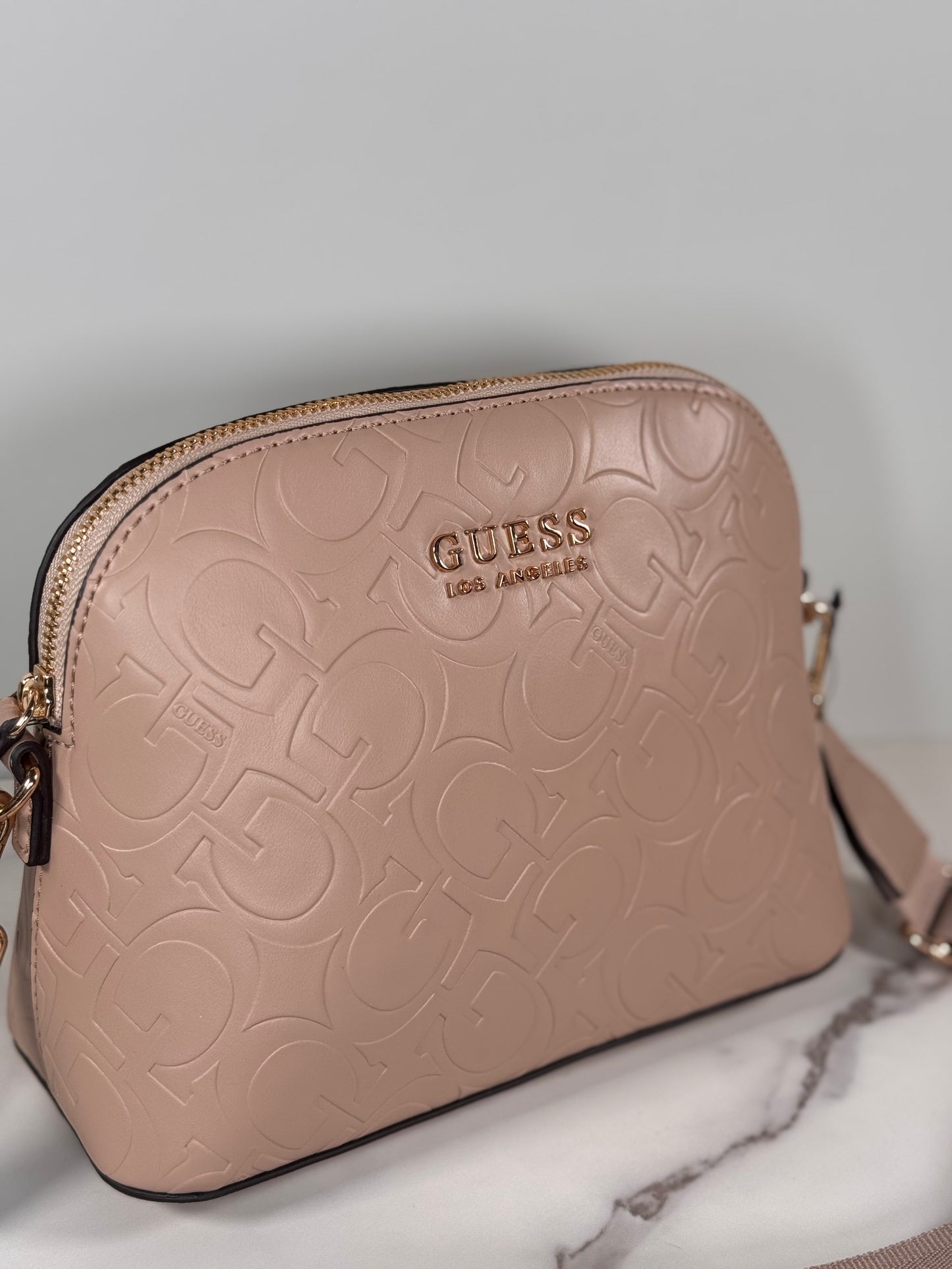 Morral Guess