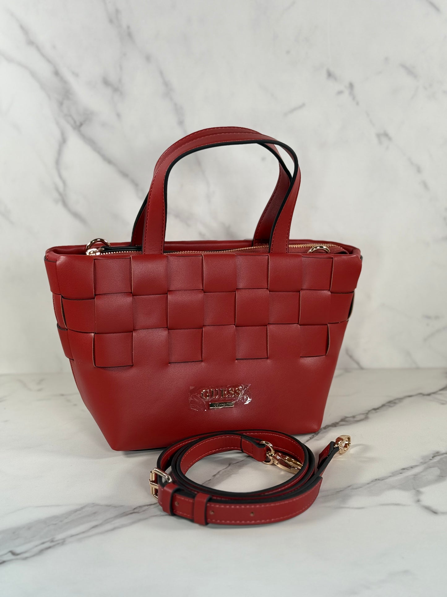 Mini Tote Guess