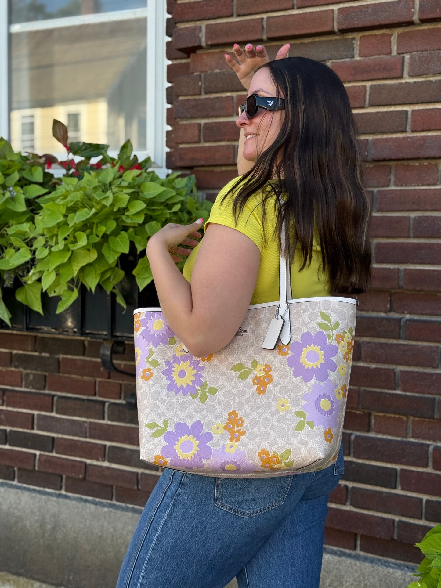 City Tote Coach