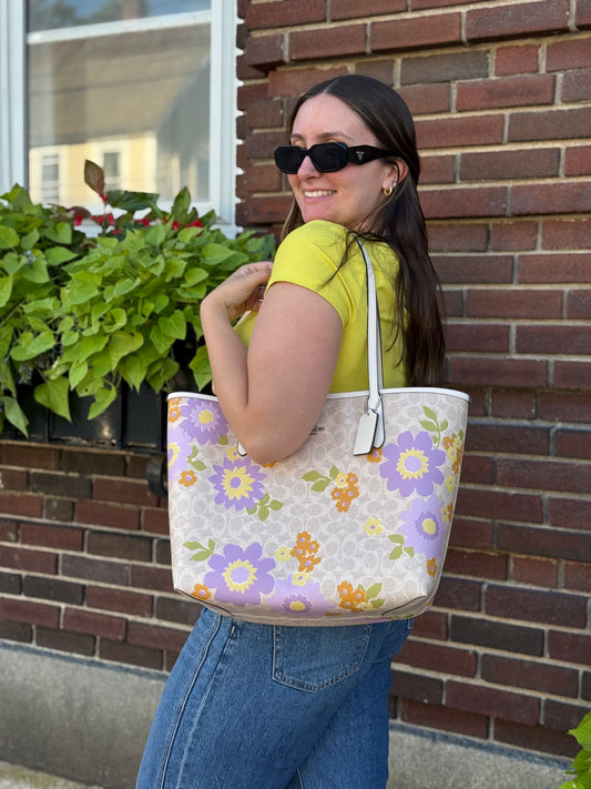 City Tote Coach