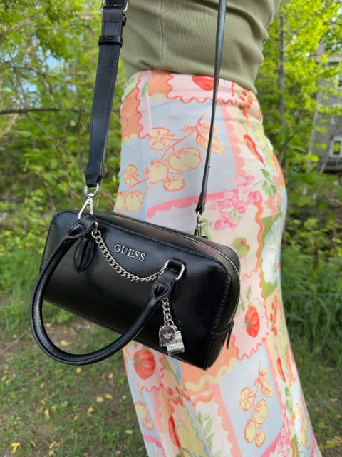 Satchel Guess